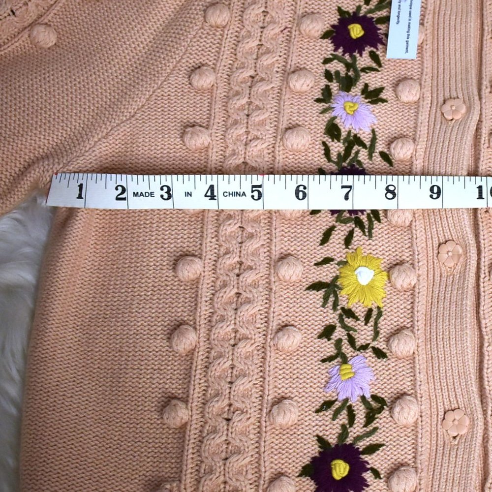 Alice + Olivia | Kitty Puff Sleeve Cardigan - Picture 11 of 16